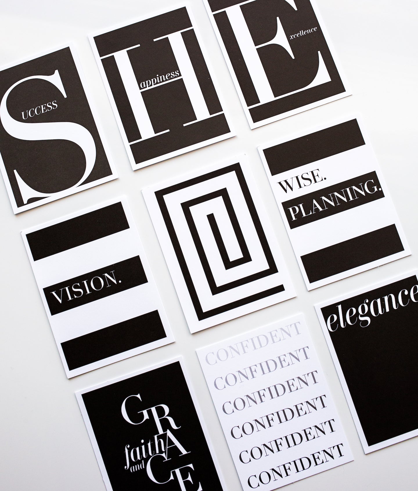 NOTIQ inspirational black and white journaling cards.