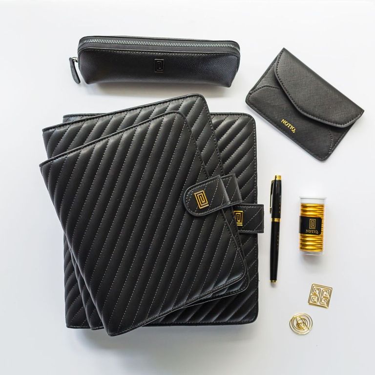 | MM4. Demi Ringless Agenda | Half Letter Planner Cover | NOTIQ