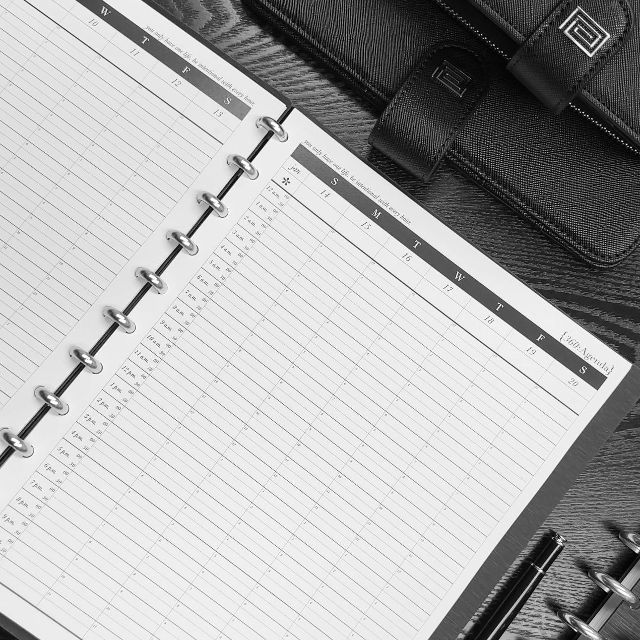 Black Moderno - Silver Discs | 360:Agenda | 24-Hour Planner | Dated | NOTIQ