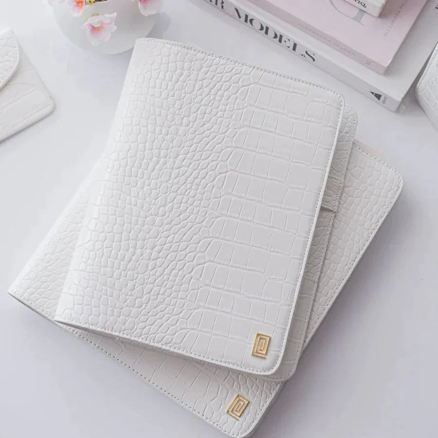 | OUTLET | LL3. Midi Desk Folio Ringless Agenda | Classic 9-Disc or Coil Planner Cover | Final Sale | NOTIQ