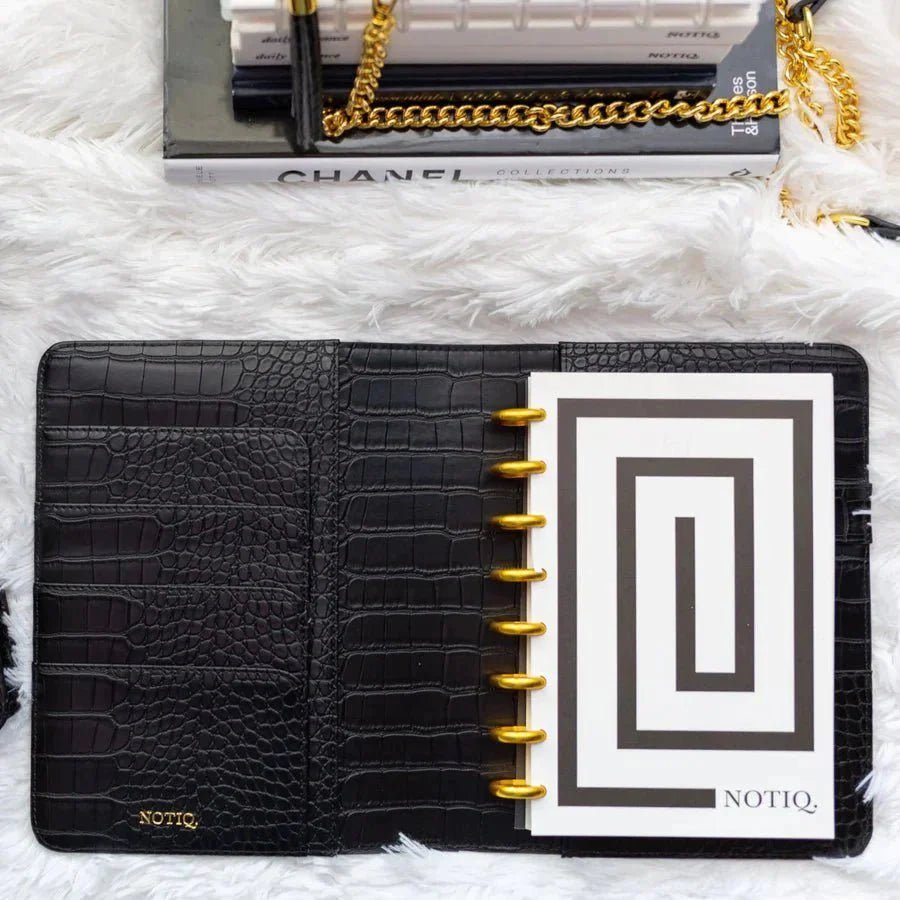 | OUTLET | MM6. Demi Desk Folio Ringless Agenda | Half Letter Planner Cover | Final Sale | NOTIQ