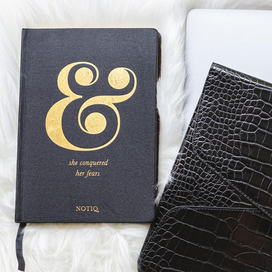 Black | OUTLET | She Conquered Fear Luxury Linen Journal | Final Sale | NOTIQ