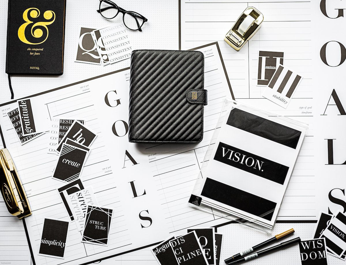 Achieve Your Goals This Year With These NOTIQ Essentials