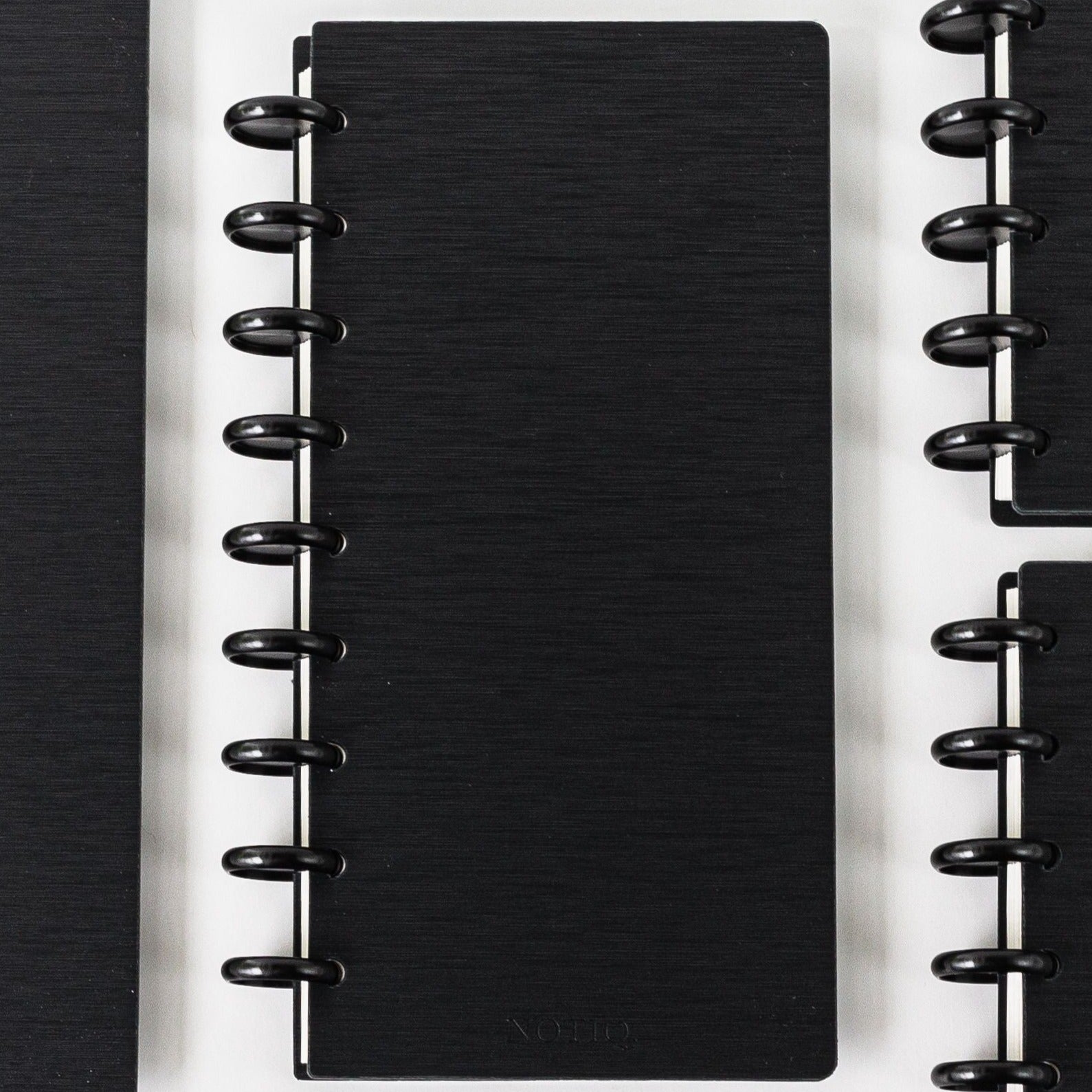 Black Moderno - Black Discs | Budget Book Cash Envelopes Finance Kit | NOTIQ